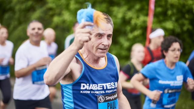 Man running for Diabetes UK